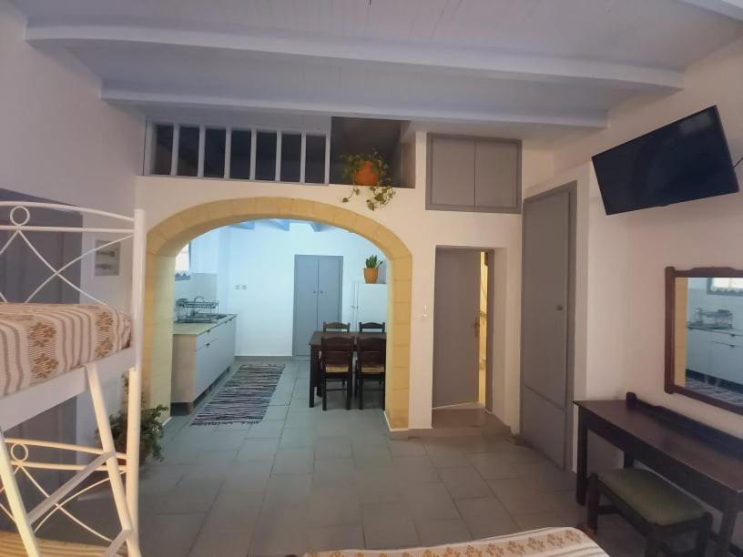 Abramis Studios Mitáta Extérieur photo